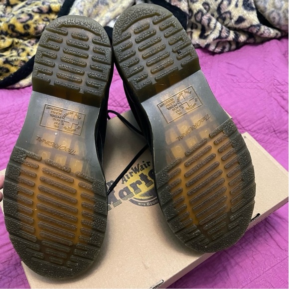 EUC 1460 WOMEN'S NAPPA LEATHER LACE UP BOOTS SZ7 - Picture 8 of 10